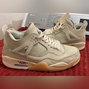 Lightly Worn Off-White x Wmns Air Jordan 4 Retro SP 'Sail’ U.S. Size 9.5